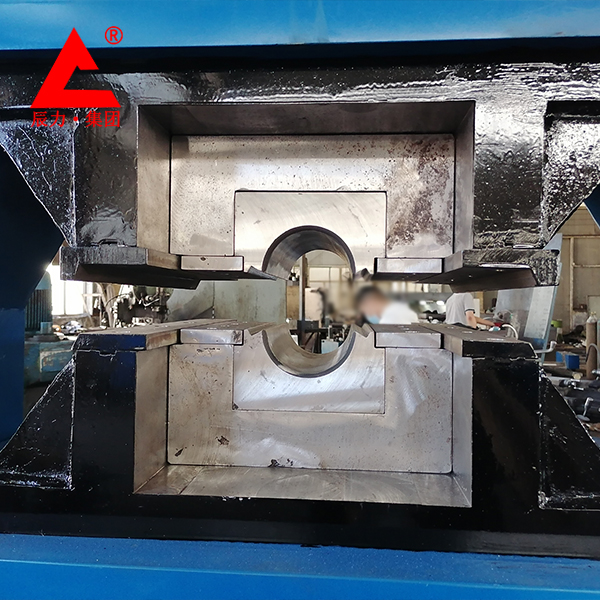 壓套機(jī) 壓套機(jī)